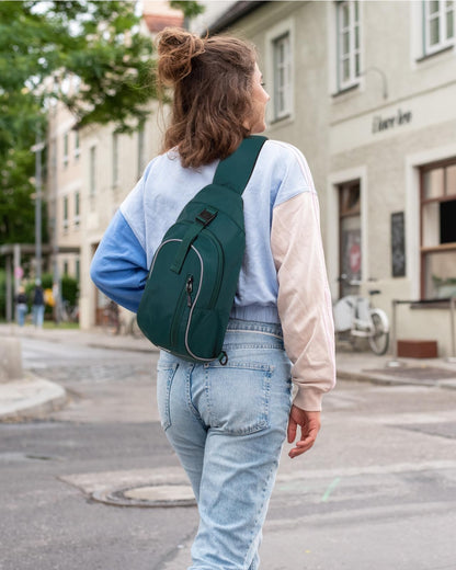 WATERFLY Crossbody Sling Backpack for Travel