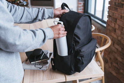 Herschel Supply Co. Classic Backpack, Black (New), Standard-26L
