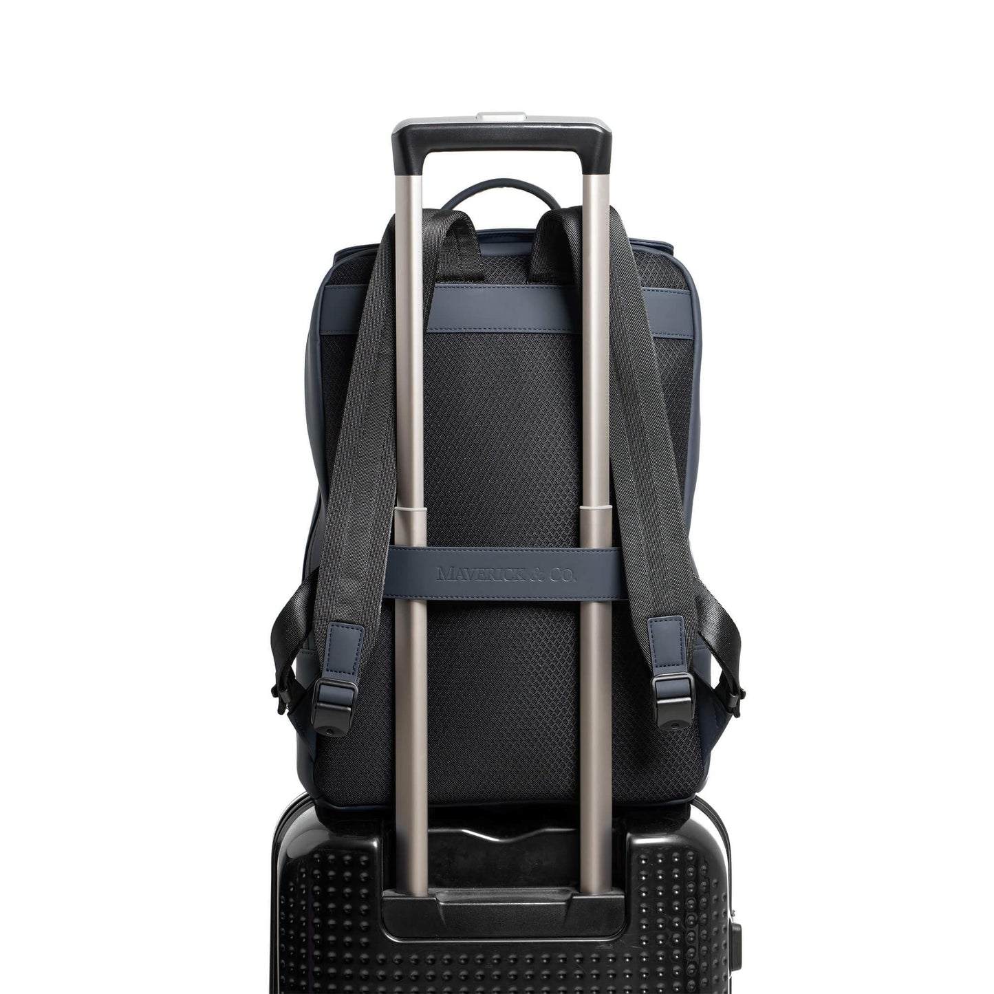 Maverick & Co. Vista Waterproof Backpack (Navy)