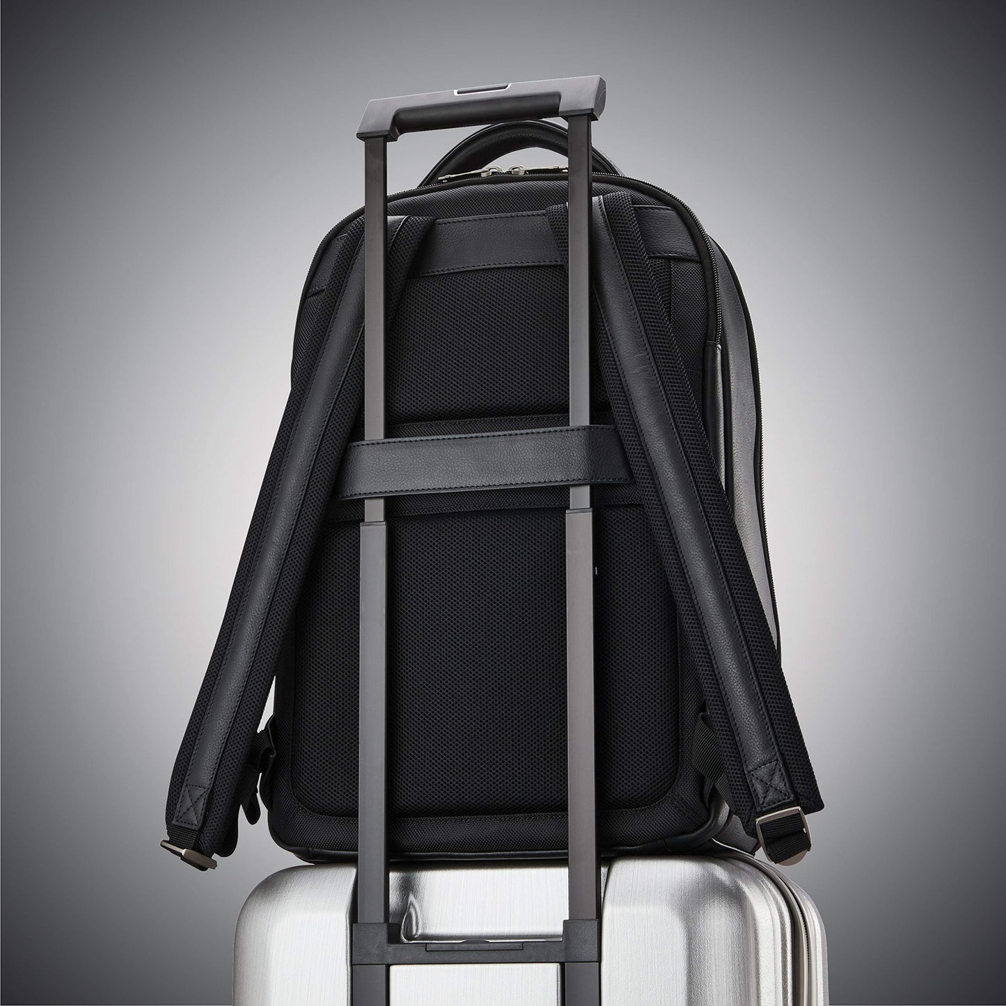 Samsonite Classic Leather Backpack, Cognac , One Size